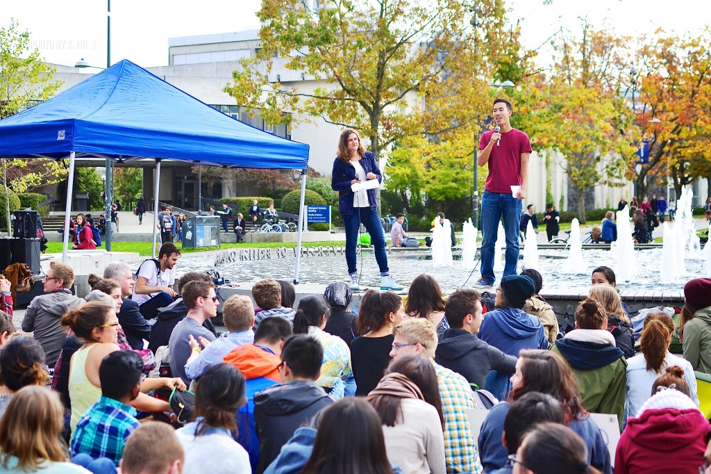 Emcees Ilana Shecter and Lawrence Lam
